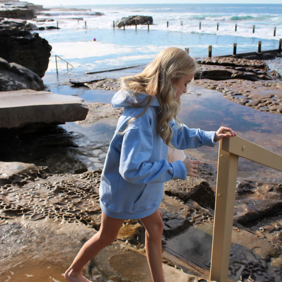 SYDNEY SHORTS SET IN SOFT CHAMBRAY BLUE