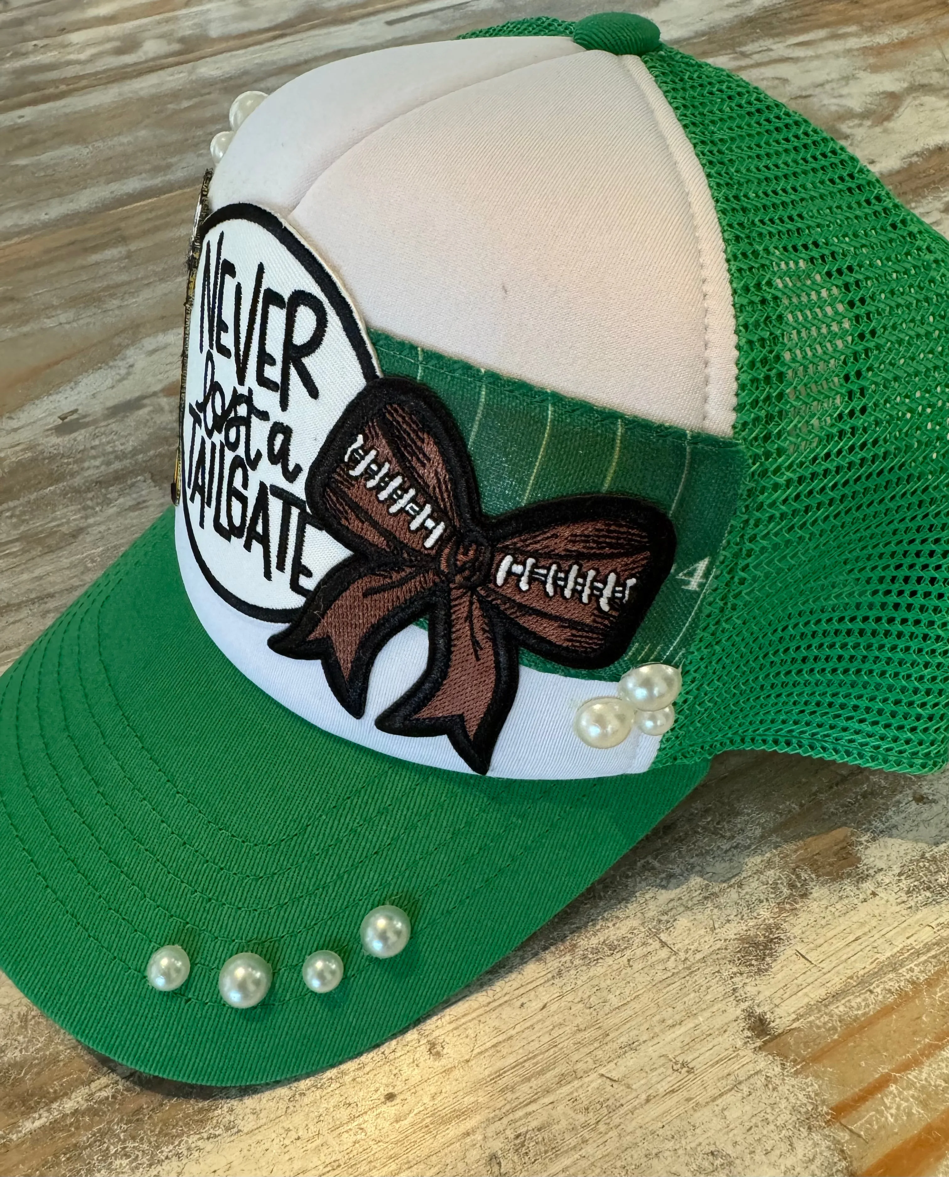 Tailgating & Beer Trucker Hat