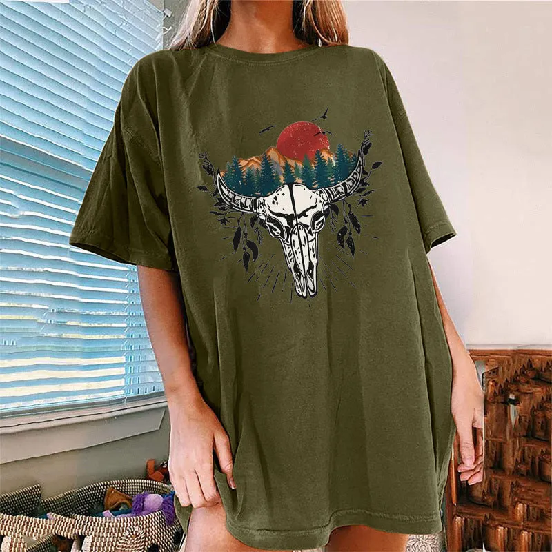 Women's Western Bullhead Print Short Sleeve T-Shirt